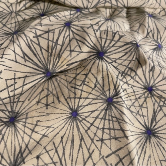 Elizabeth and James Silk Floral Star Dress - Picture 9 of 9